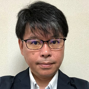 宮内 兼 氏 