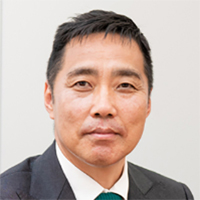 松田 孝 氏