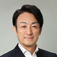  萱野 大輔 氏
