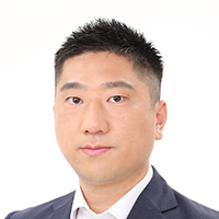 白井 陽之 氏
