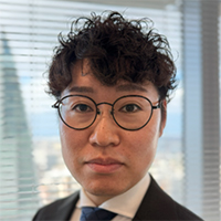 間瀬 義貴 氏