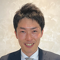 永山 雅一 氏