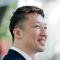 久原 健司 氏